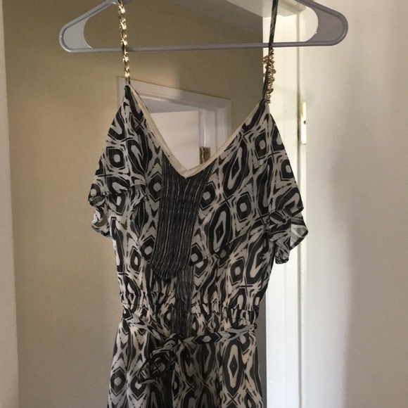 Bebe Summer/Spring Love - Picture 2 of 7